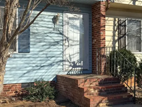 811 Vine Street Harrisonburg VA 22802