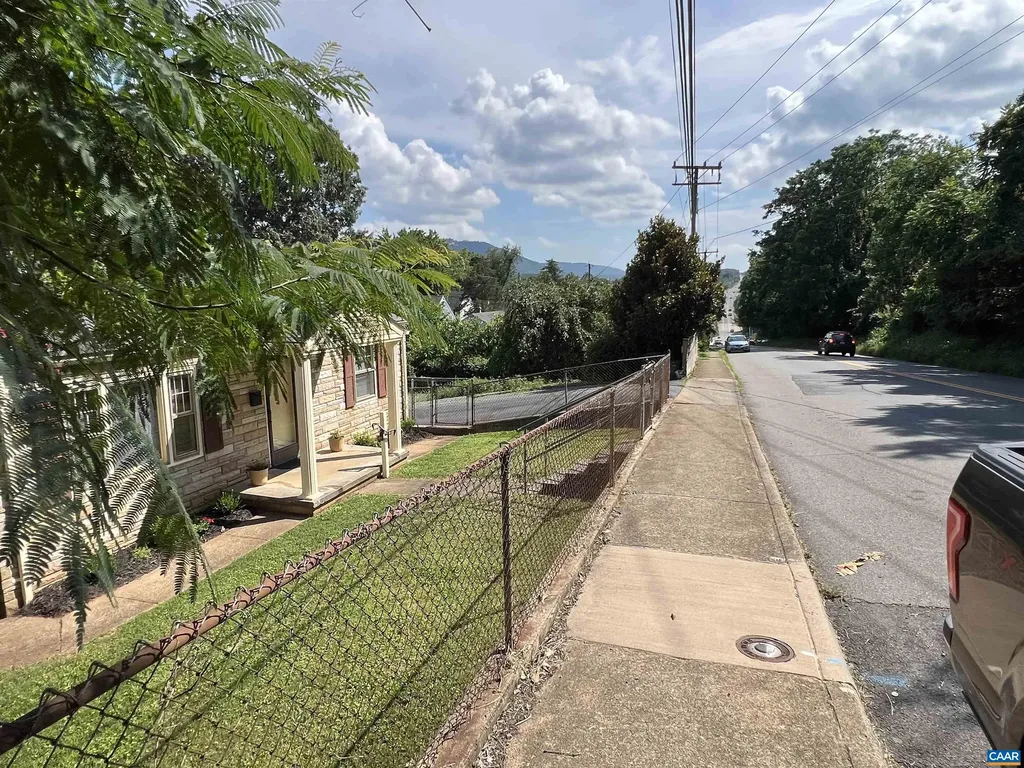 1320 Avon Street Charlottesville VA 22902