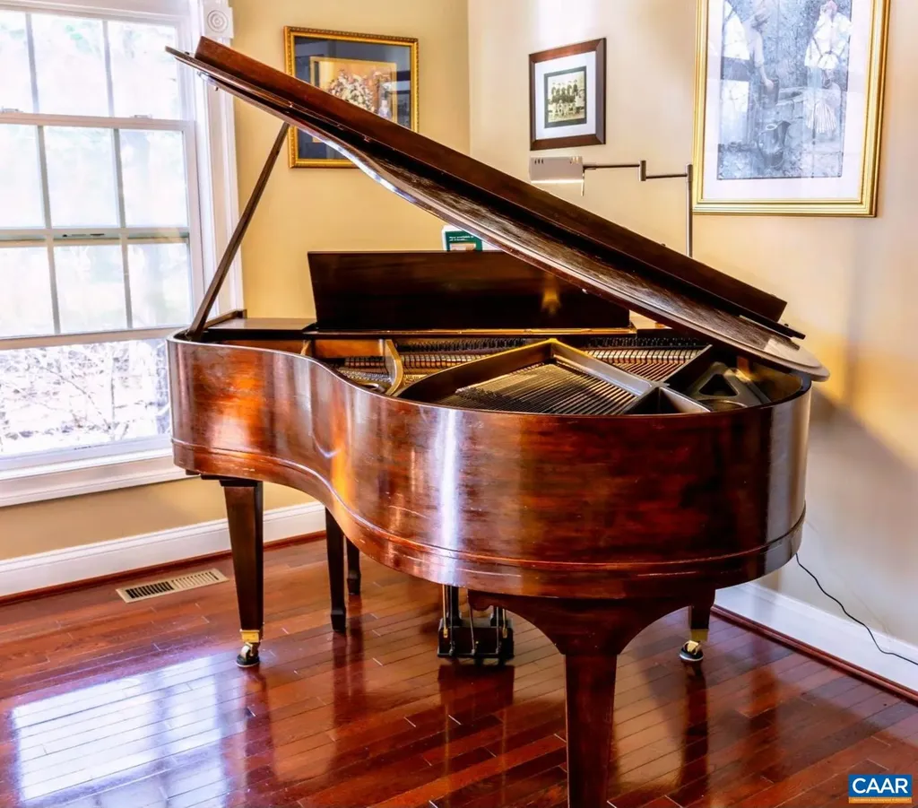 2 Forest Court Zion Crossroads VA 22942