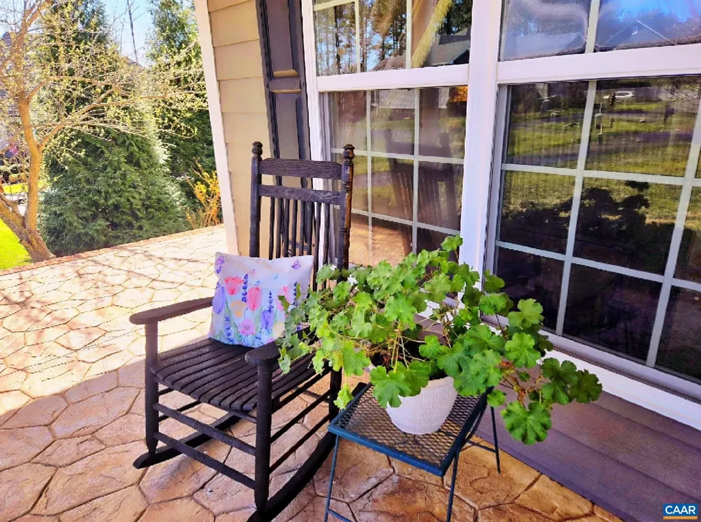 2 Forest Court Zion Crossroads VA 22942