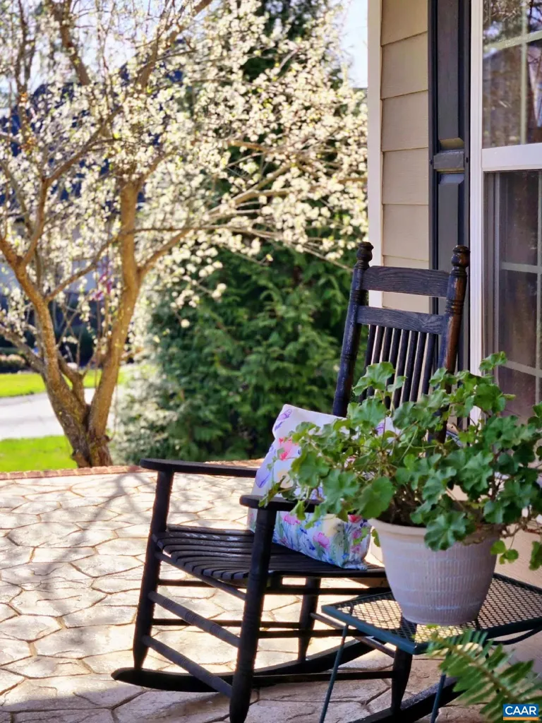 2 Forest Court Zion Crossroads VA 22942