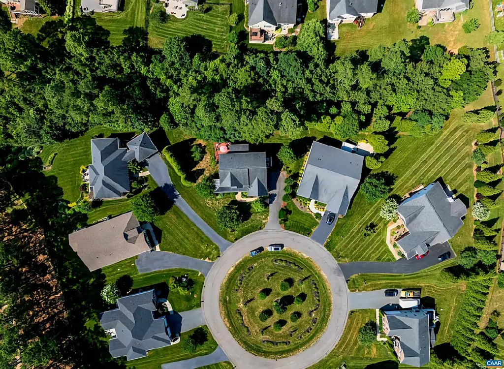 2 Forest Court Zion Crossroads VA 22942