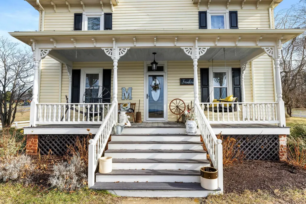 955 Entry School Road Fishersville VA 22939