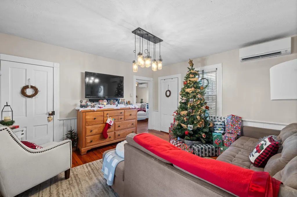 955 Entry School Road Fishersville VA 22939