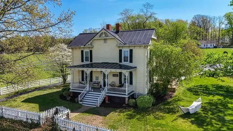 955 Entry School Road Fishersville VA 22939