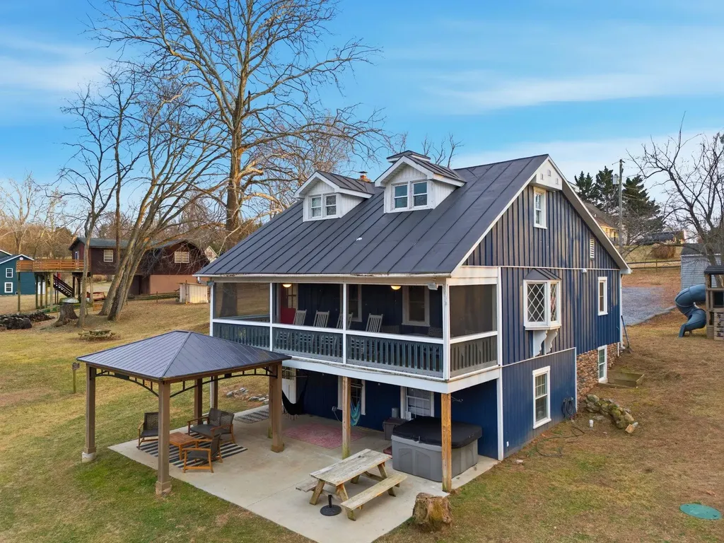 3635 Riverbend Drive Elkton VA 22827