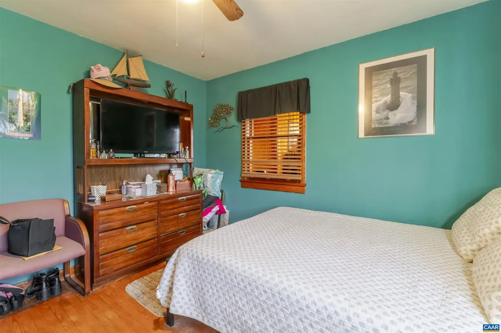 908 Rockland Avenue Charlottesville VA 22902