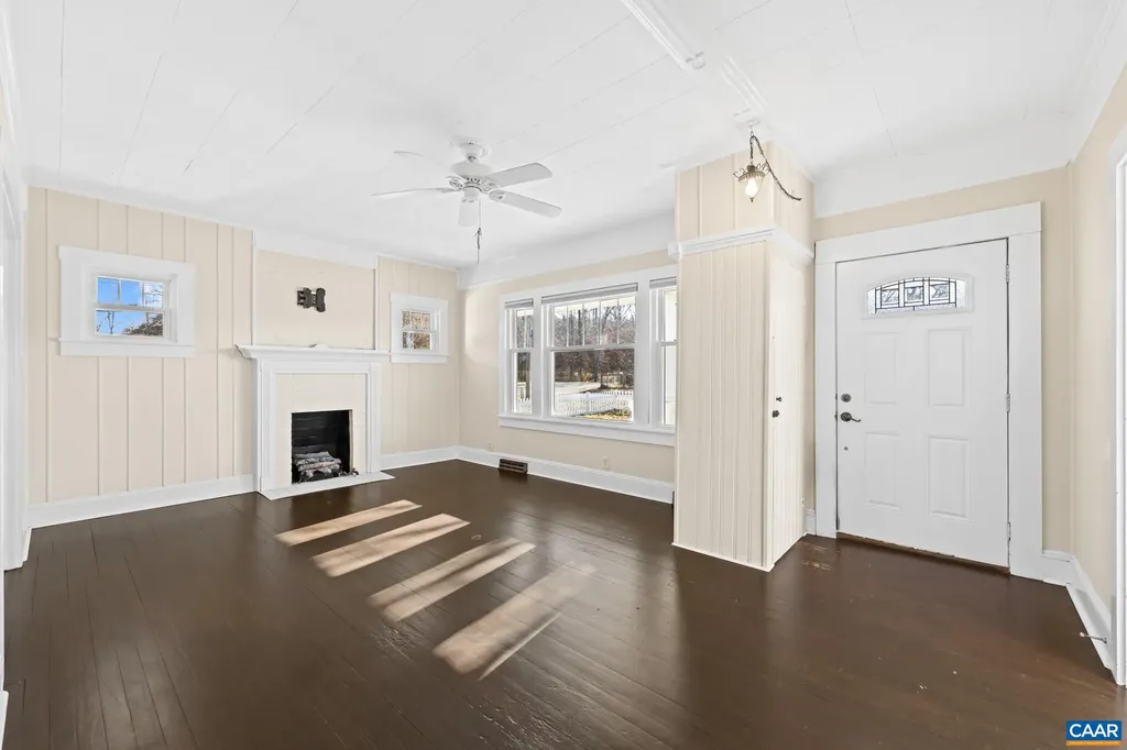 1503 Central Plains Road Palmyra VA 22963