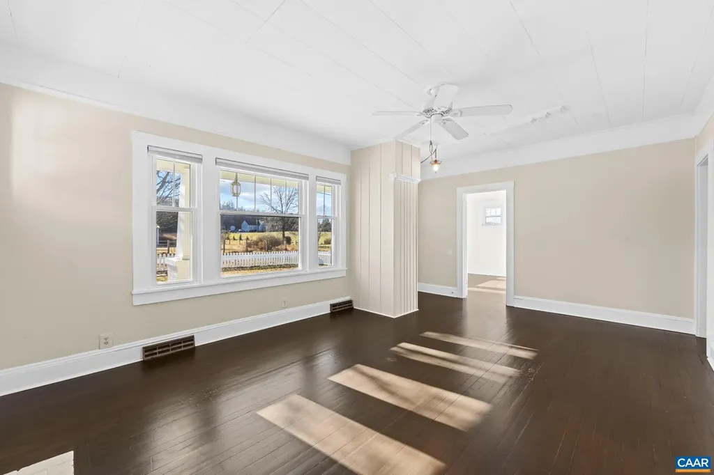 1503 Central Plains Road Palmyra VA 22963