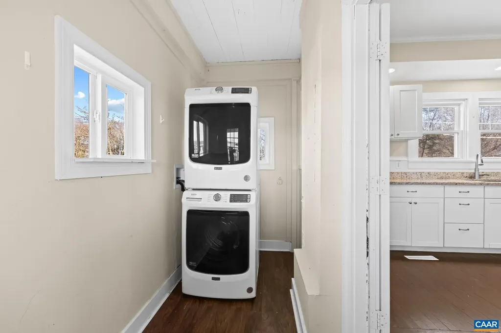 1503 Central Plains Road Palmyra VA 22963