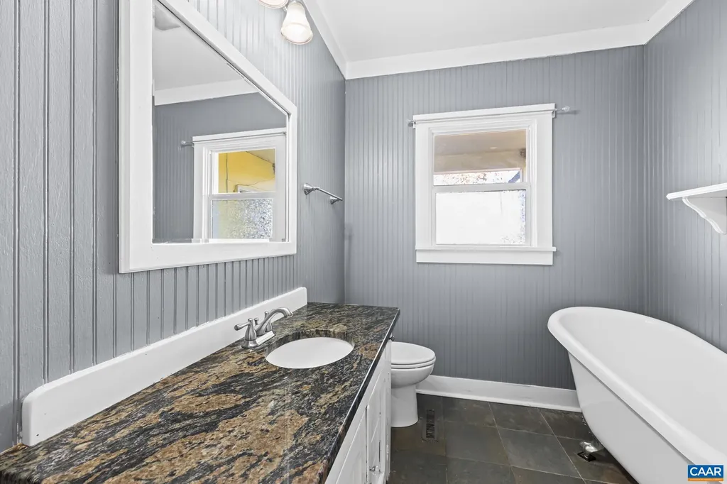 1503 Central Plains Road Palmyra VA 22963