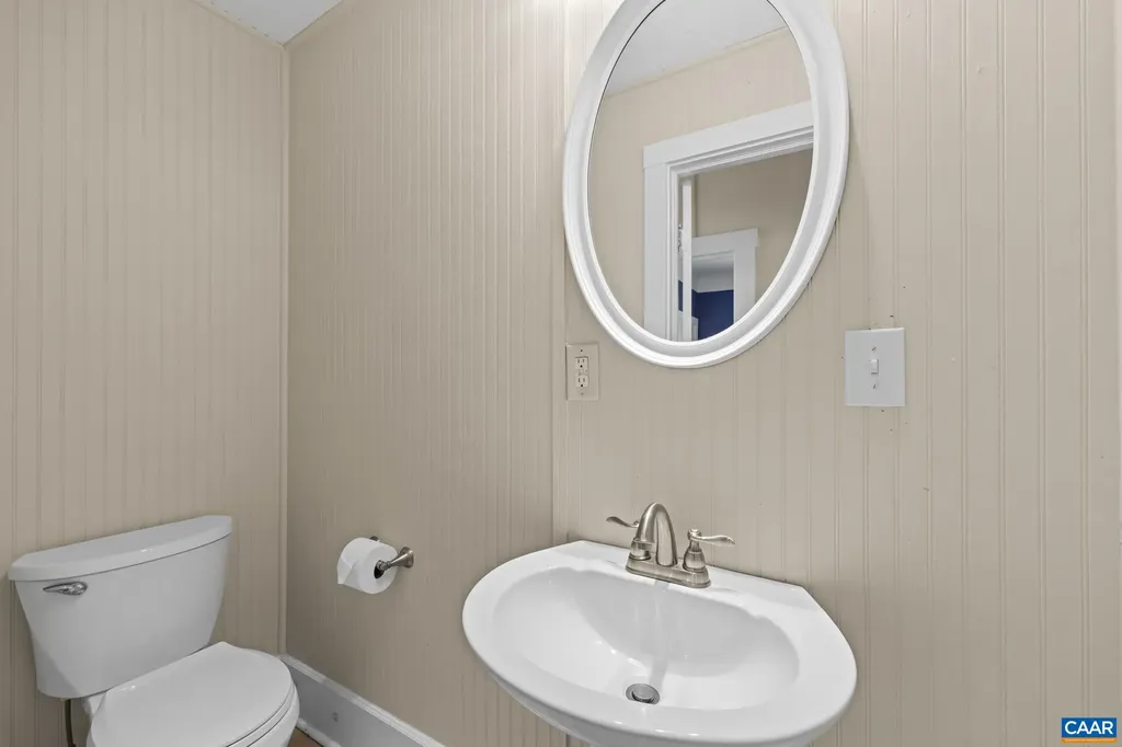 1503 Central Plains Road Palmyra VA 22963