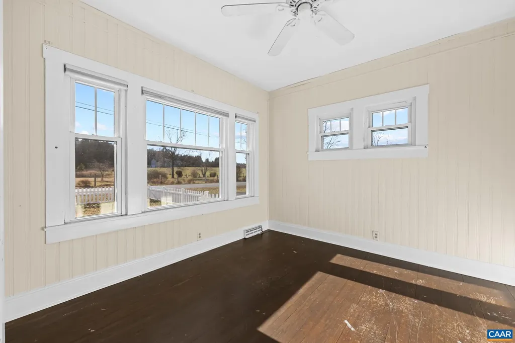 1503 Central Plains Road Palmyra VA 22963