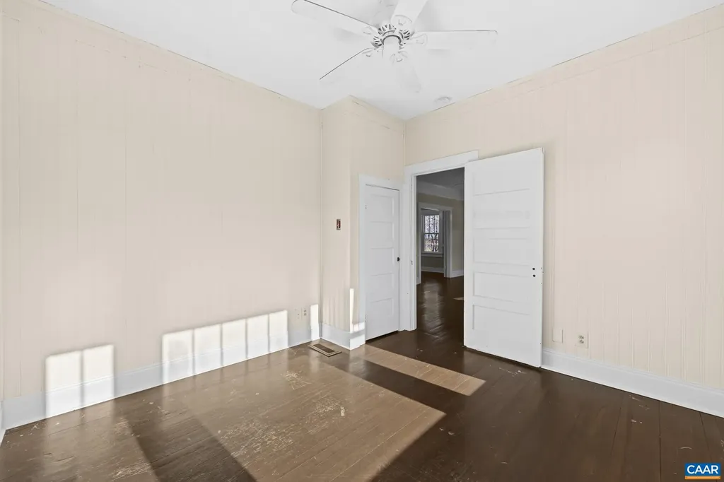 1503 Central Plains Road Palmyra VA 22963