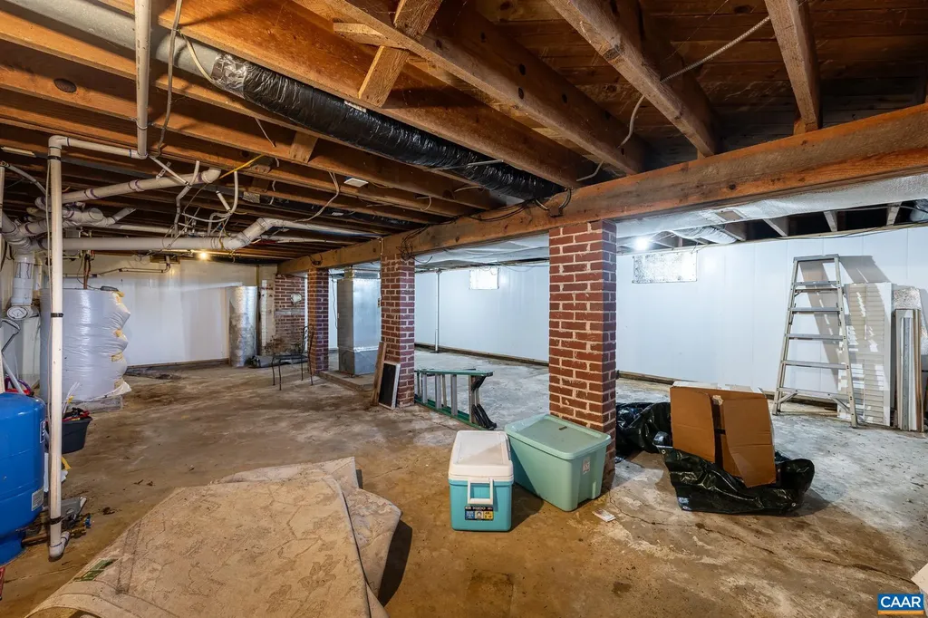 1503 Central Plains Road Palmyra VA 22963