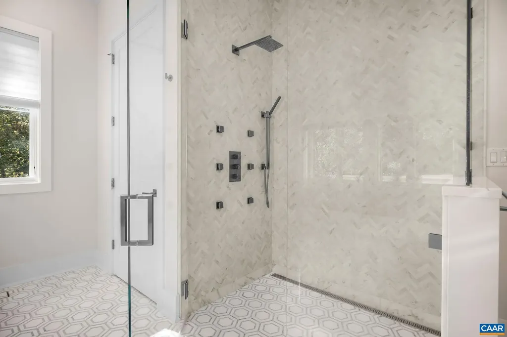 2775 Palmer Drive Keswick VA 22947