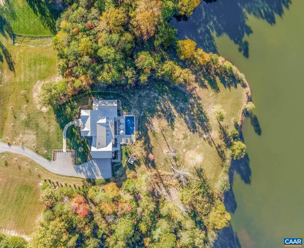 2775 Palmer Drive Keswick VA 22947