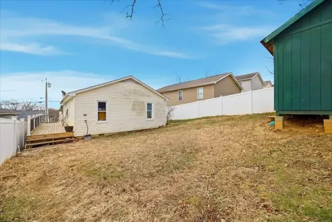 626 B Street Staunton VA 24401