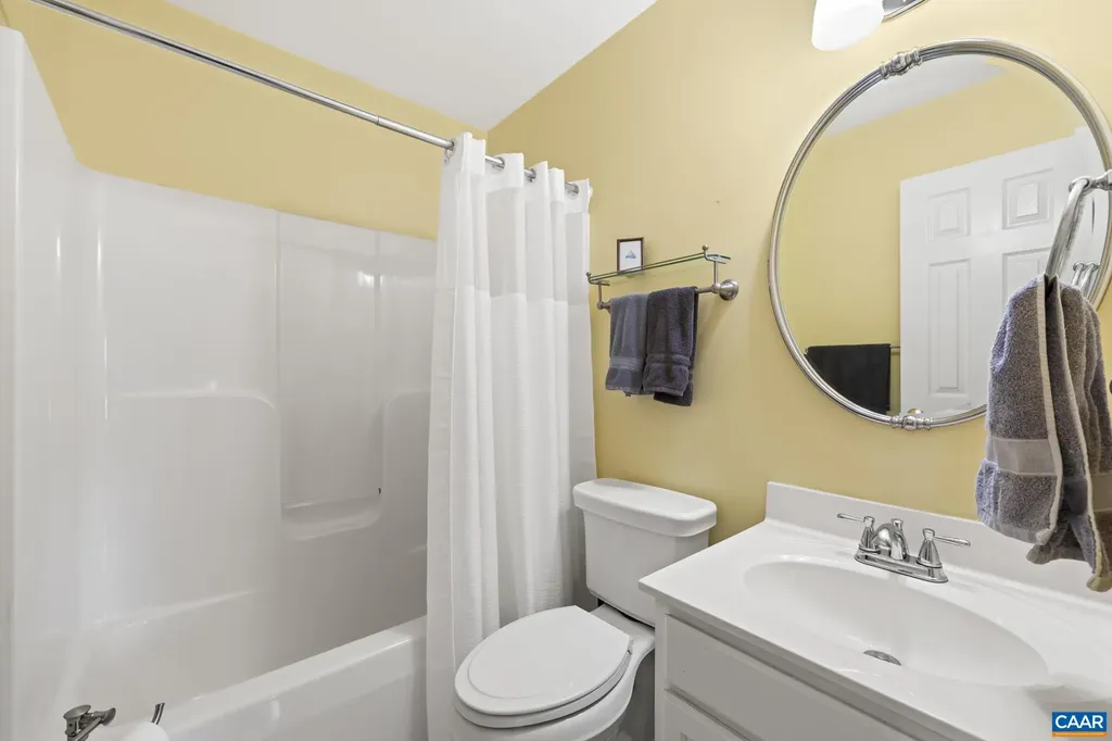 12 Whippoorwill Lane Palmyra VA 22963