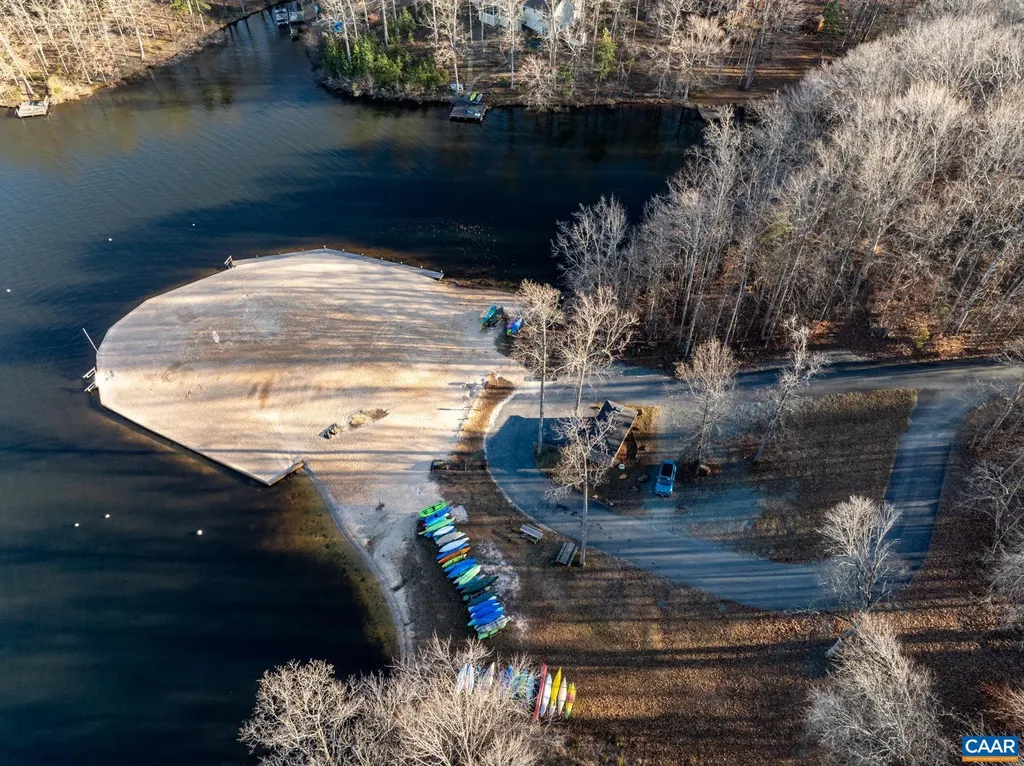 12 Whippoorwill Lane Palmyra VA 22963