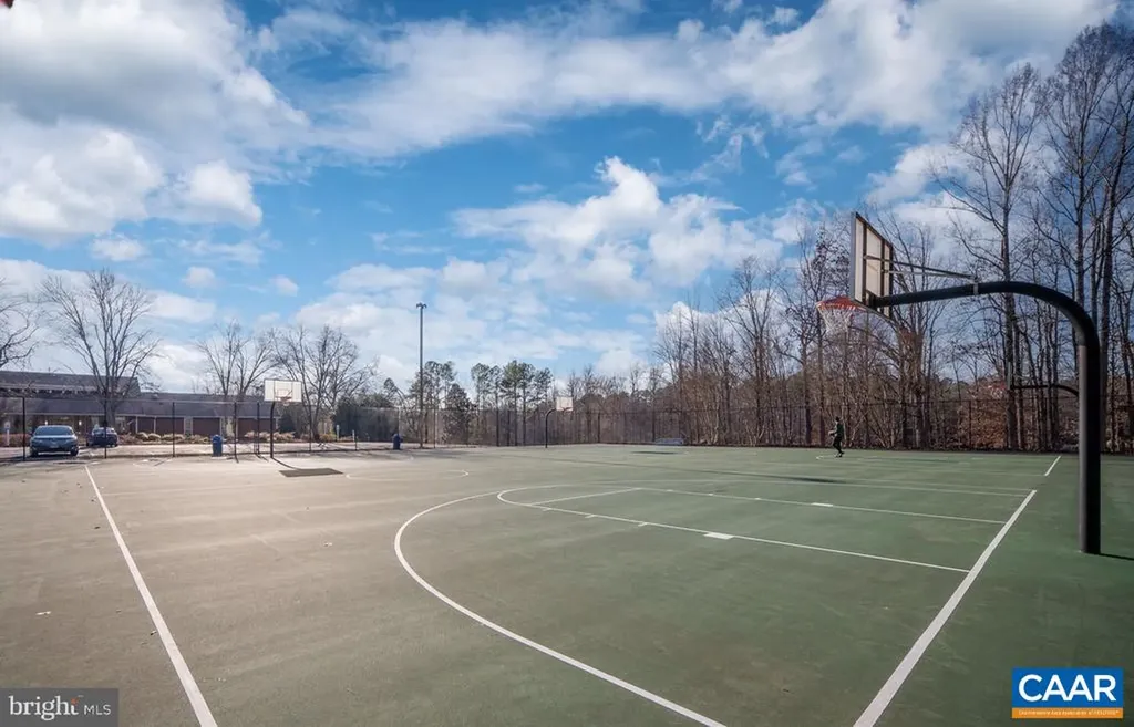 12 Whippoorwill Lane Palmyra VA 22963