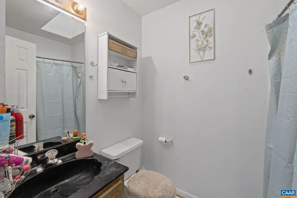 2319 Finch Court Charlottesville VA 22911