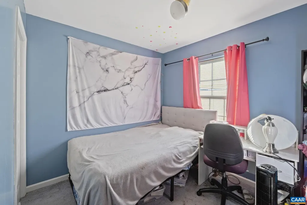 2319 Finch Court Charlottesville VA 22911