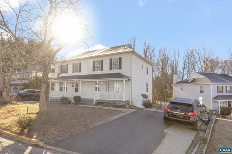2319 Finch Court Charlottesville VA 22911
