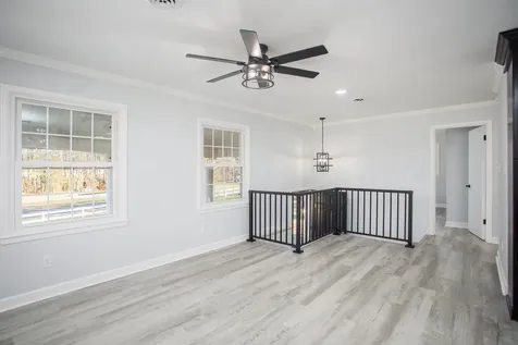 12 Essex Road Grottoes VA 24441