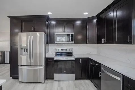 12 Essex Road Grottoes VA 24441