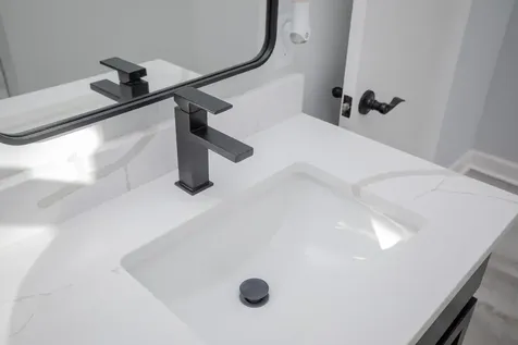 12 Essex Road Grottoes VA 24441