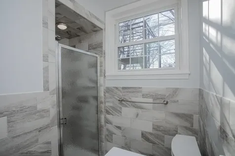 12 Essex Road Grottoes VA 24441