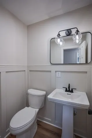 2834 Brownsburg Turnpike Raphine VA 24472