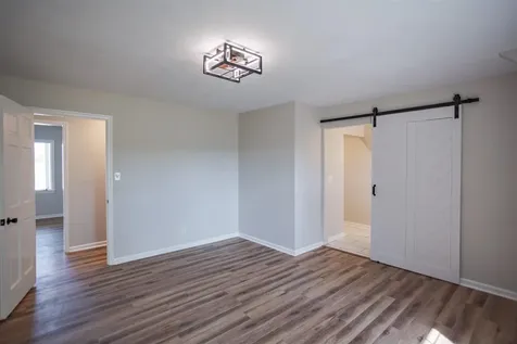 2834 Brownsburg Turnpike Raphine VA 24472