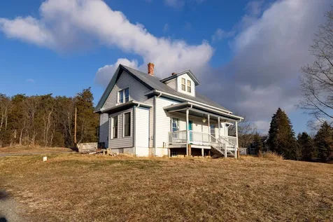 10997 Senedo Road Mt Jackson VA 22842