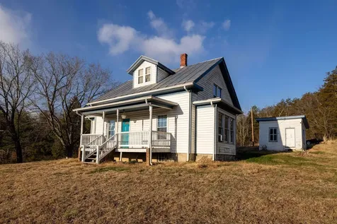 10997 Senedo Road Mt Jackson VA 22842