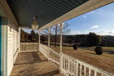 10997 Senedo Road Mt Jackson VA 22842