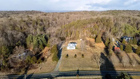 10997 Senedo Road Mt Jackson VA 22842