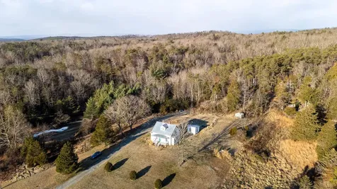 10997 Senedo Road Mt Jackson VA 22842