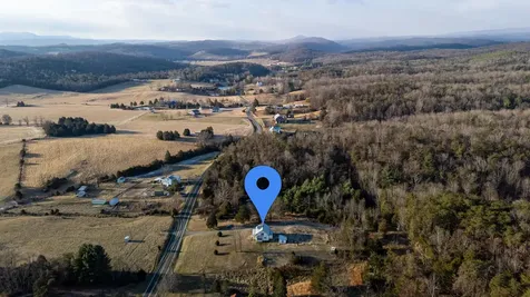 10997 Senedo Road Mt Jackson VA 22842