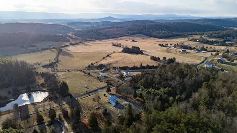 10997 Senedo Road Mt Jackson VA 22842