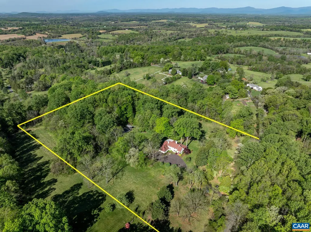 10127 Little Skyline Drive Orange VA 22960