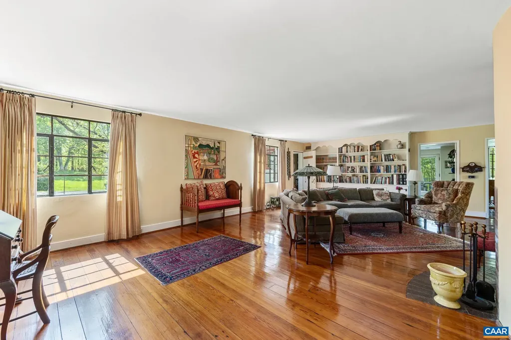 10127 Little Skyline Drive Orange VA 22960