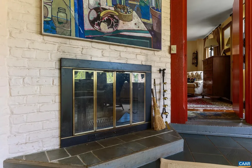 10127 Little Skyline Drive Orange VA 22960