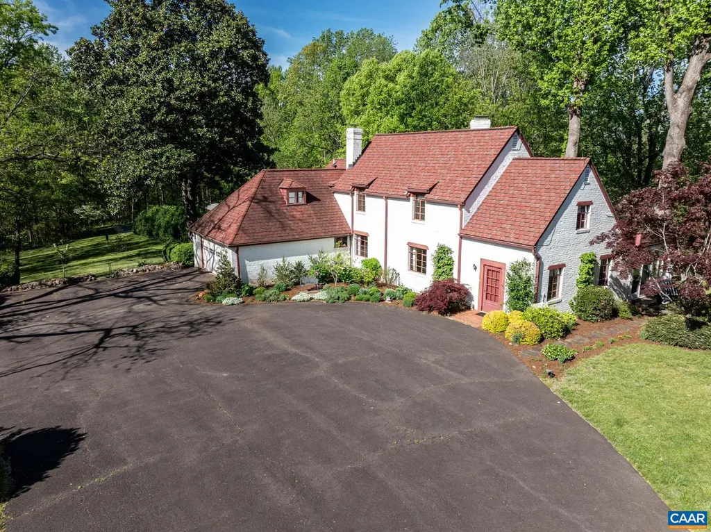 10127 Little Skyline Drive Orange VA 22960