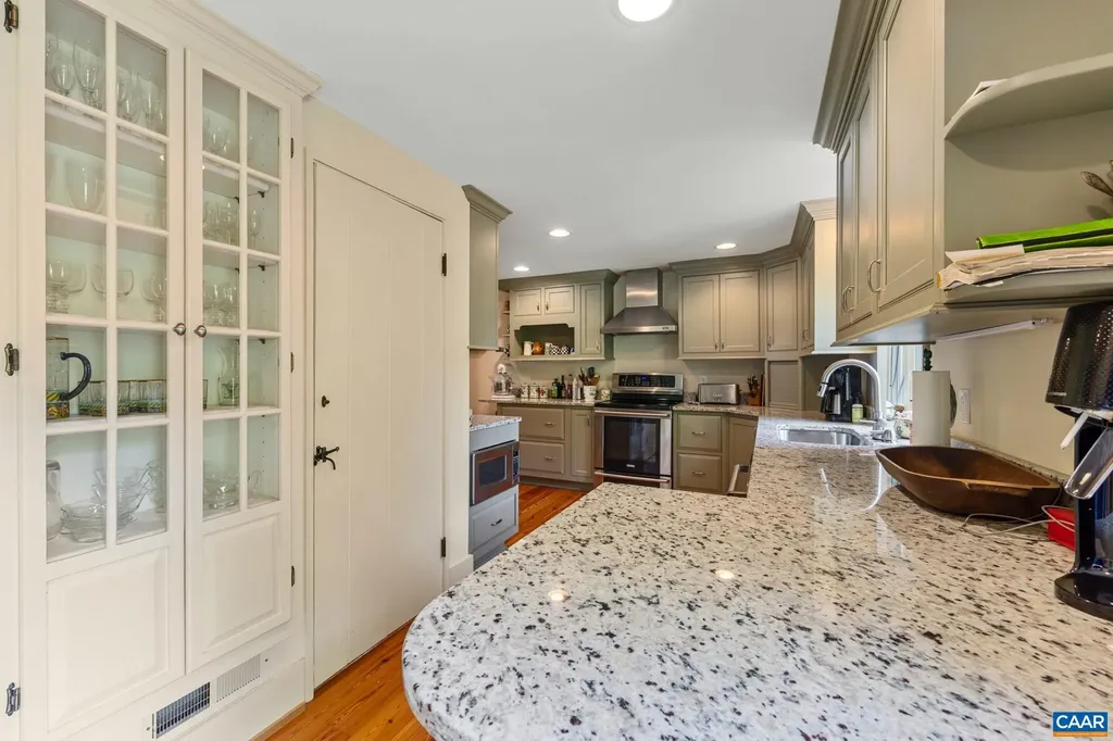 10127 Little Skyline Drive Orange VA 22960