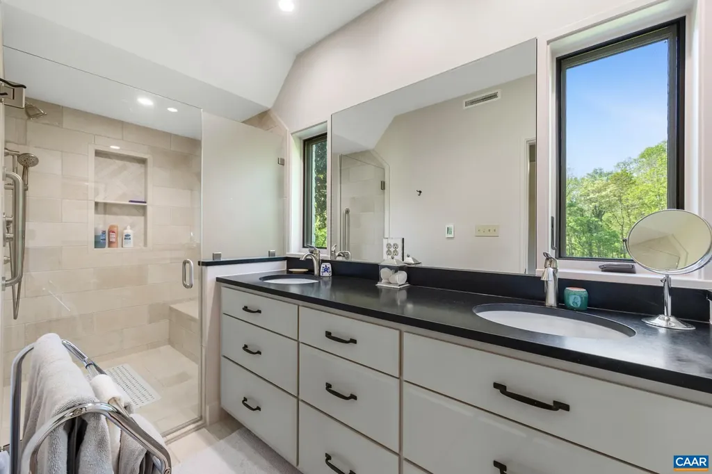 10127 Little Skyline Drive Orange VA 22960