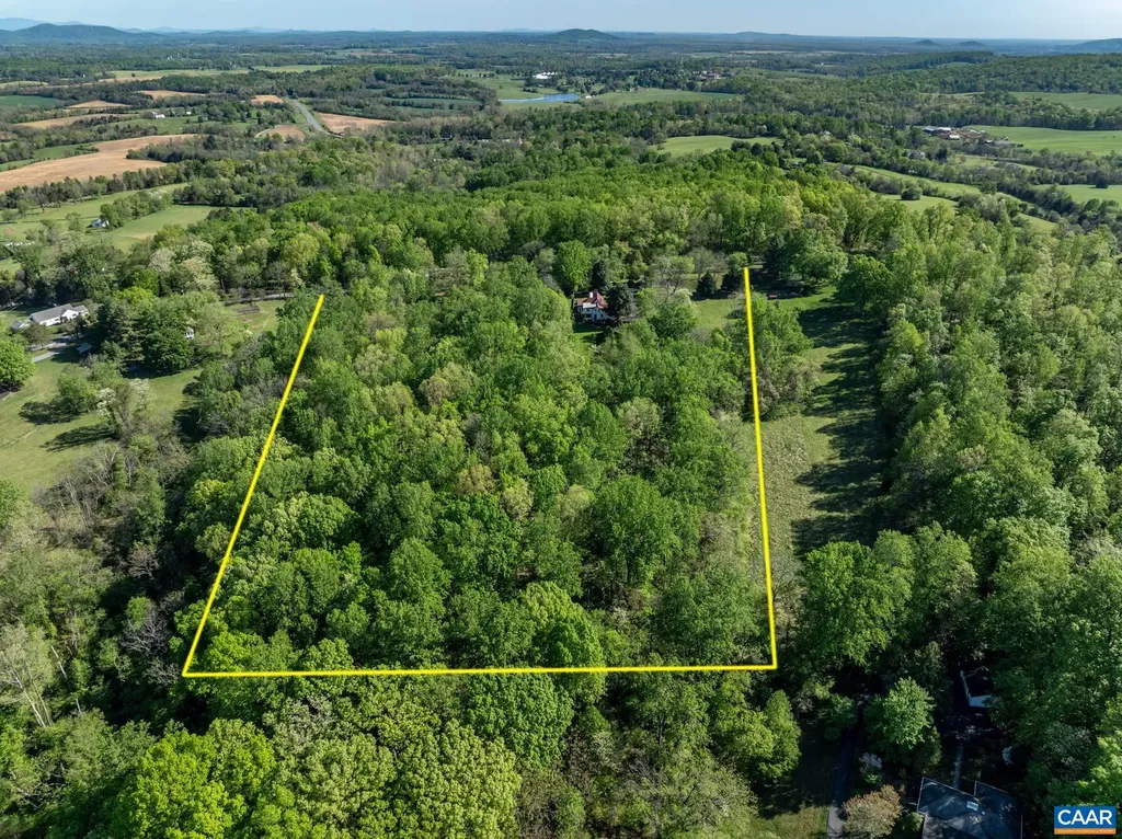 10127 Little Skyline Drive Orange VA 22960