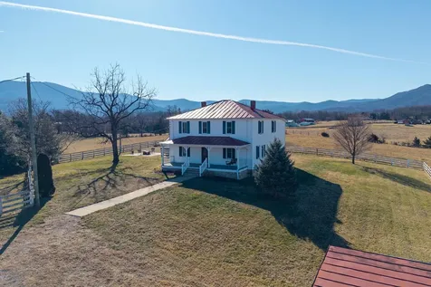 467 Vista View Road Stanley VA 22851