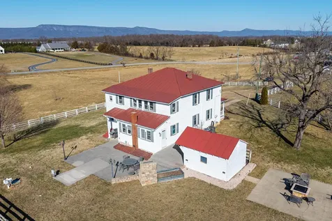 467 Vista View Road Stanley VA 22851